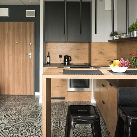 Wola Loft Apartment 华沙 外观 照片